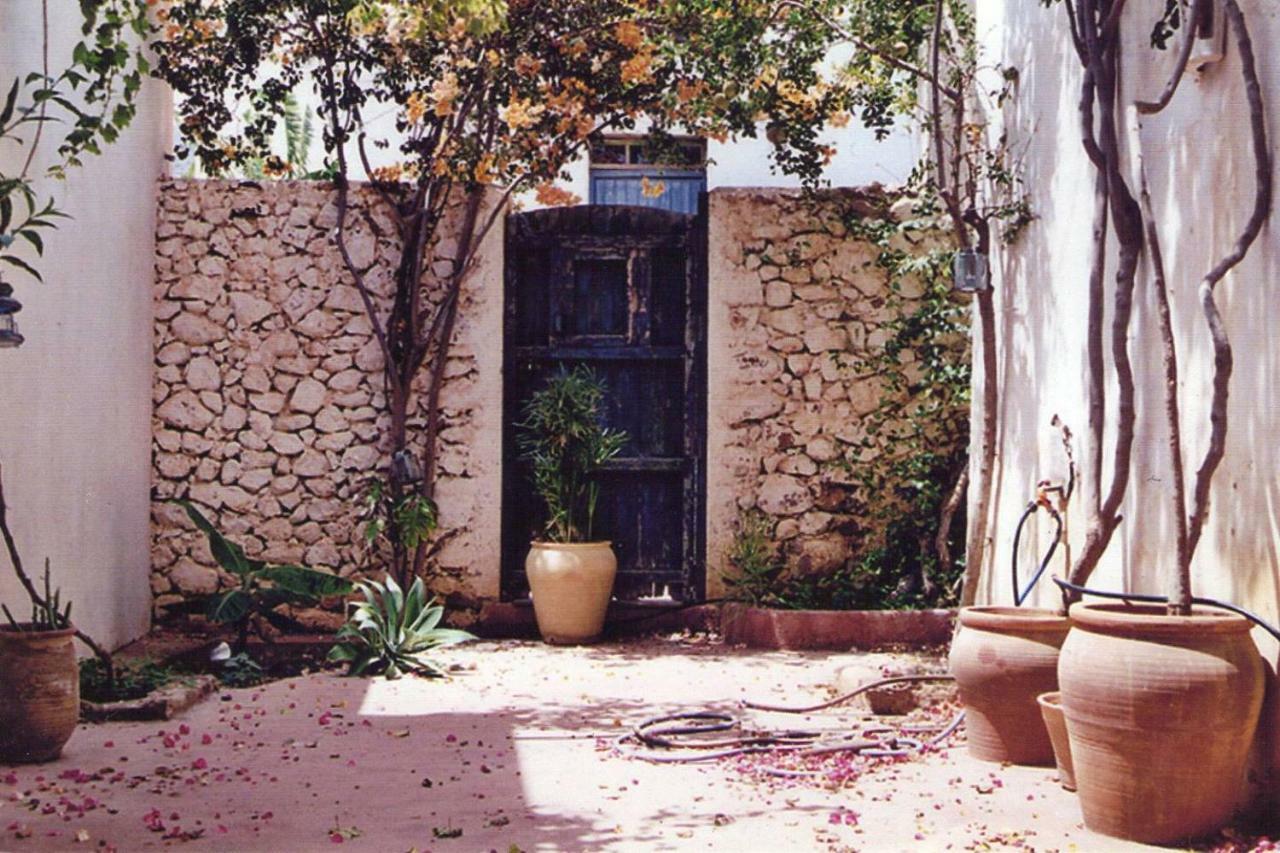 Casa De La Buganvilla رودالكيلار المظهر الخارجي الصورة